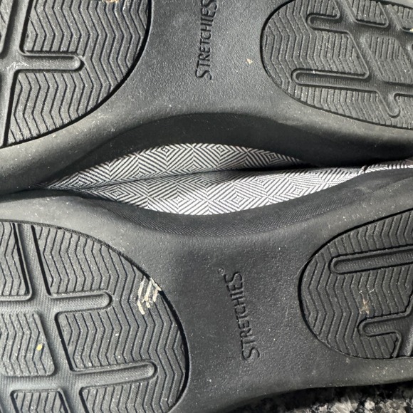 Stretchies‎ Black & White Geometric Print Comfort Ballet Flats Shoes - Picture 6 of 6